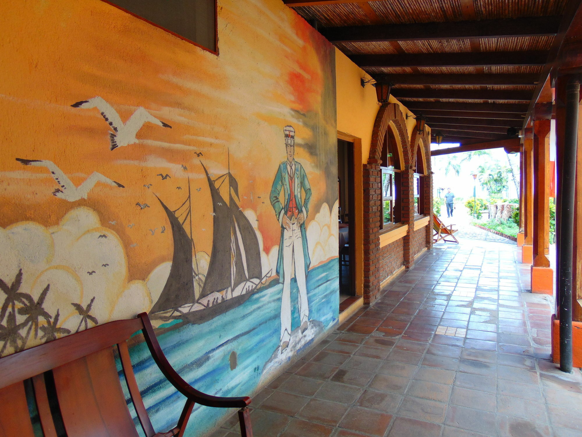 El Maltese Hotel